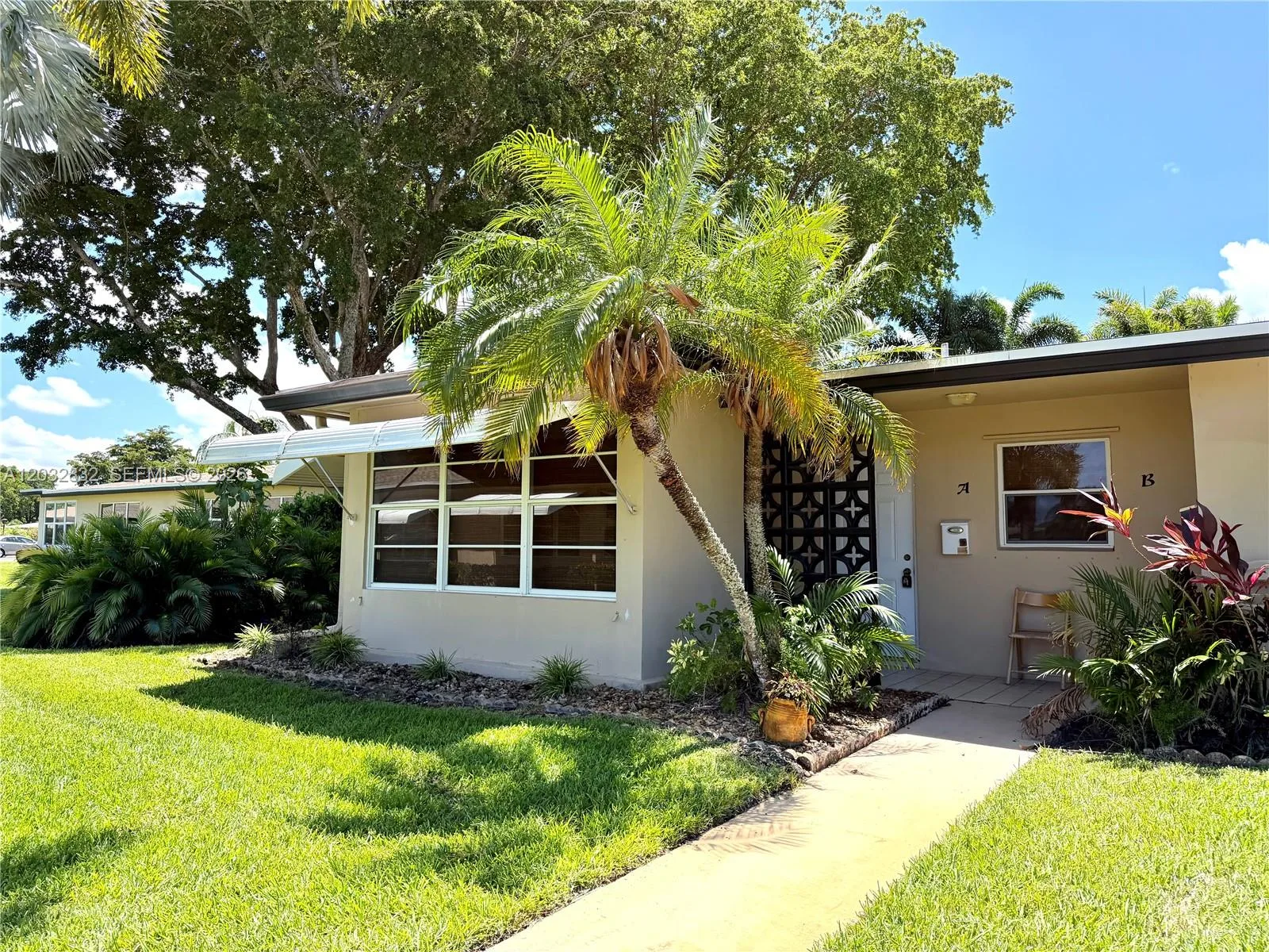 1042 North Dr # A, Delray Beach, FL 33445