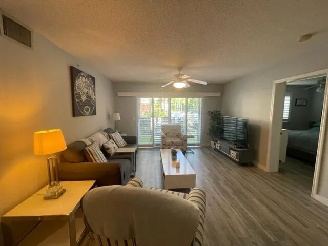 2131 SE 10th Avenue # 1112, Fort Lauderdale, FL 33316