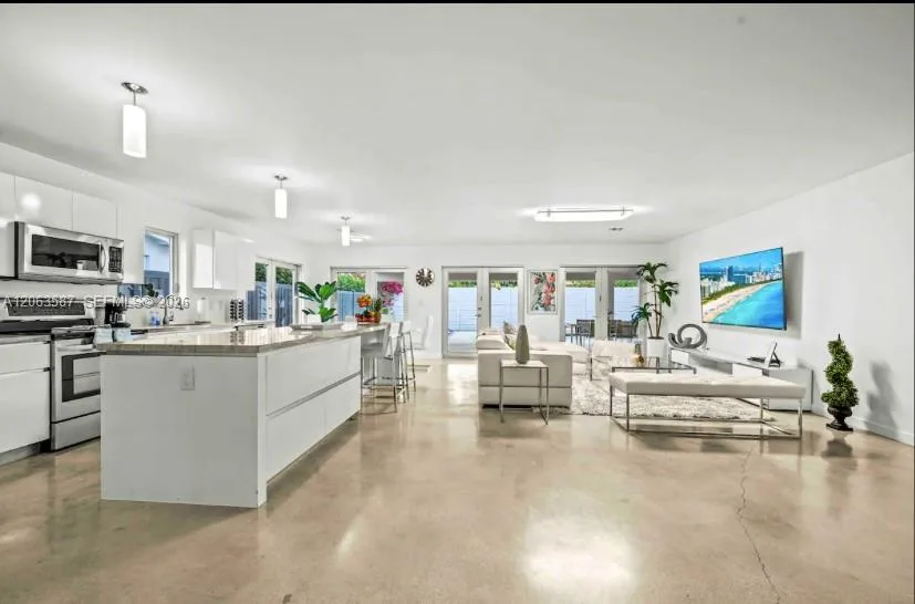3427 Frow Ave, Miami, FL 33133 photo 13