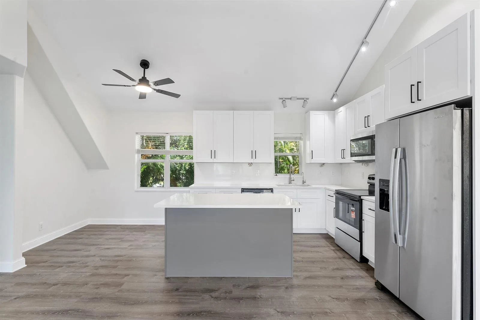 7044 Thompson Road, Boynton Beach, FL 33426 photo 13