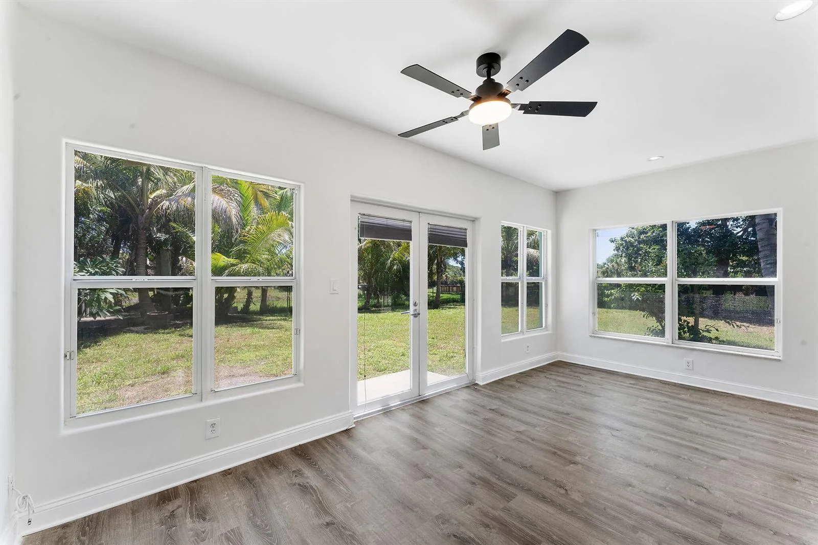 7044 Thompson Road, Boynton Beach, FL 33426 photo 6
