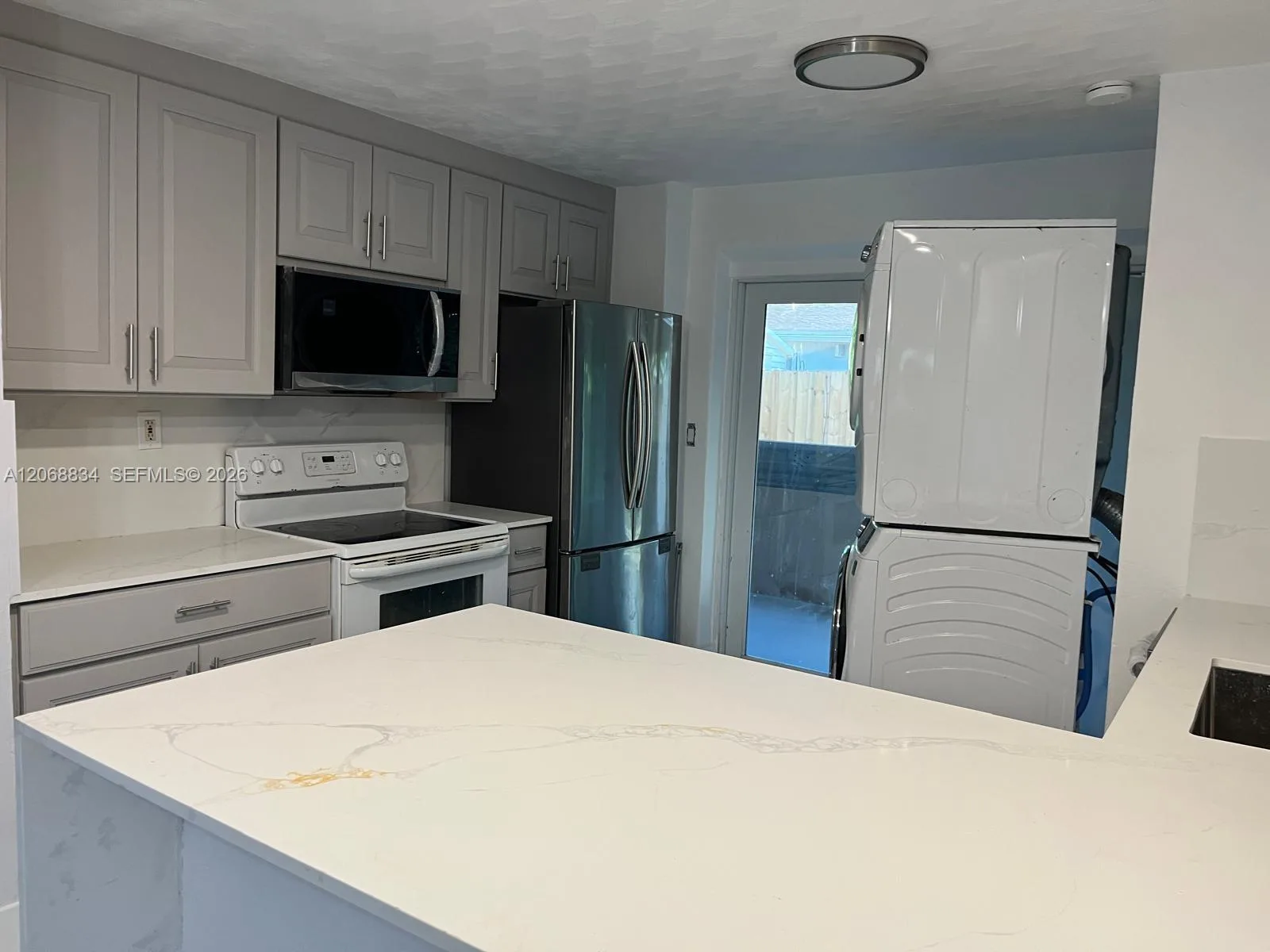 1101 NE 23rd Pl, Pompano Beach, FL 33064