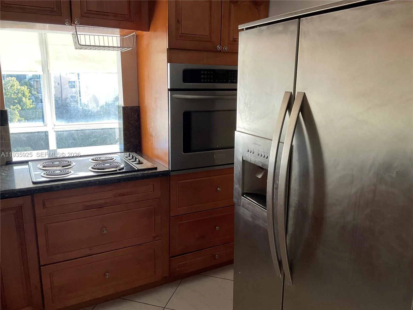 200 172nd St # 520, Sunny Isles Beach, FL 33160 photo 3