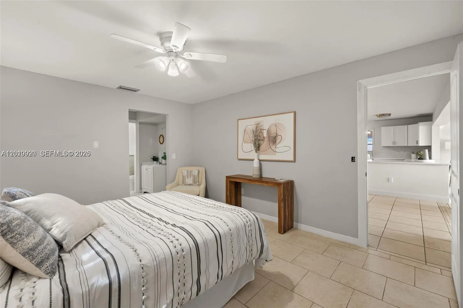 746 Overiver Drive, Fort Myers, FL 33903 photo 4