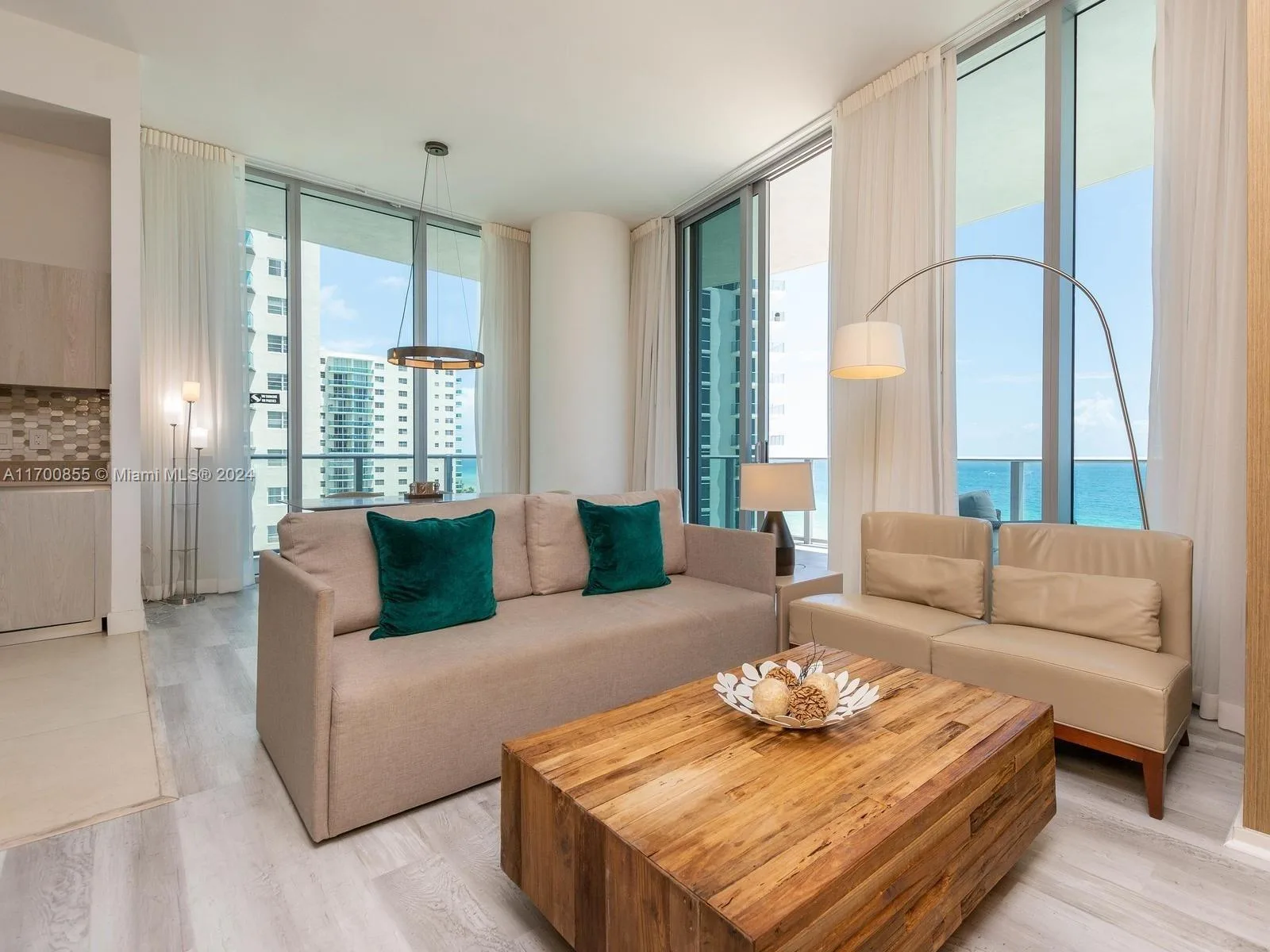 4111 S Ocean Dr # 601, Hollywood, FL 33019 photo 2