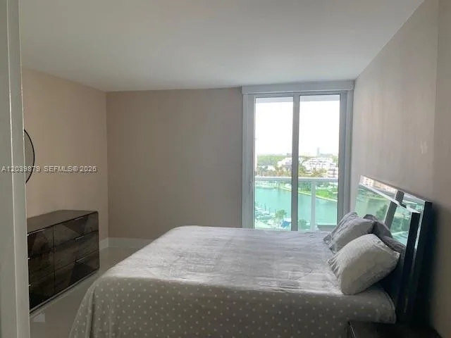 100 Bayview Dr # 904, Sunny Isles Beach, FL 33160 photo 8