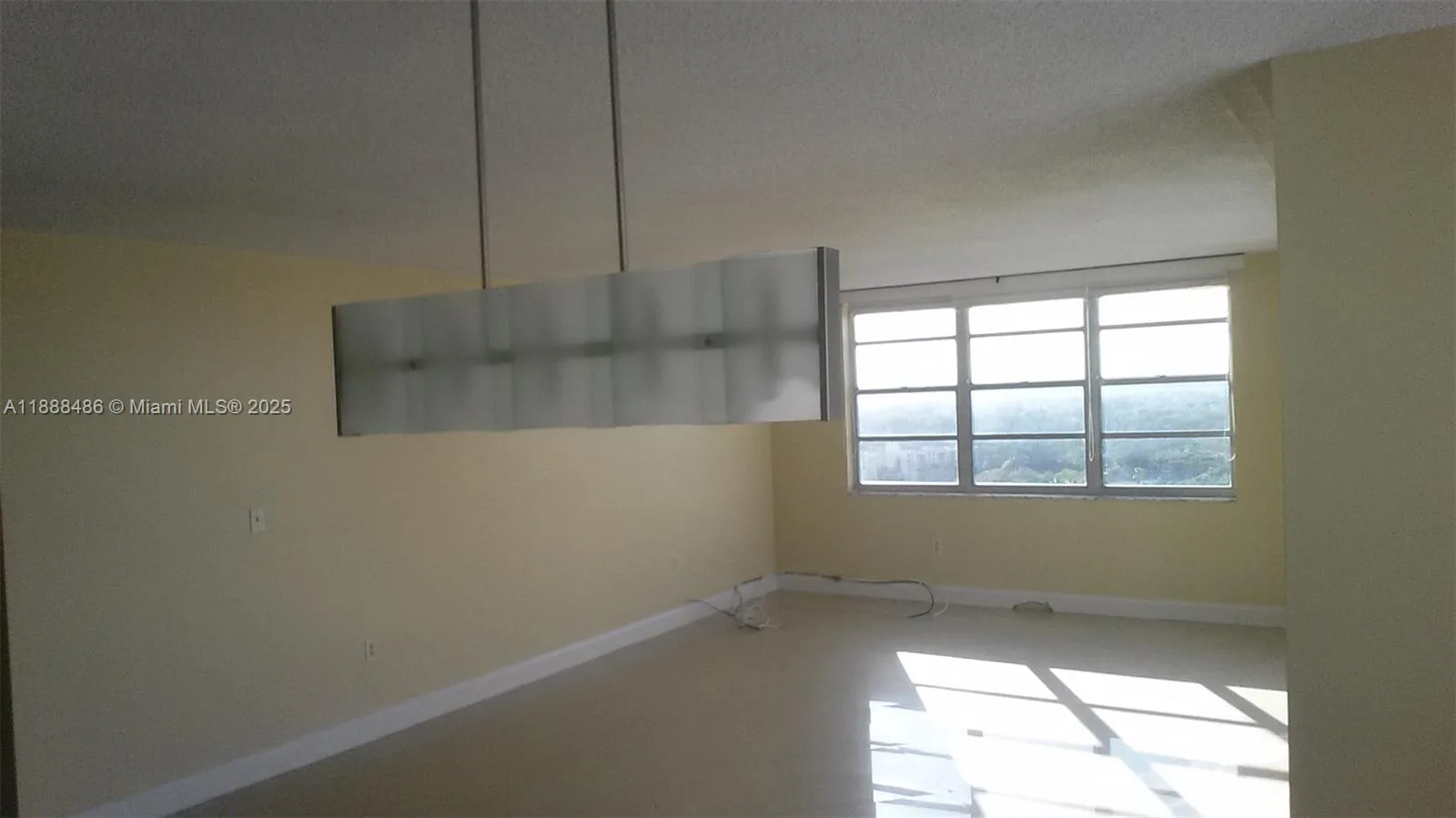 2750 NE 183rd St # 2305, Aventura, FL 33160 photo 13