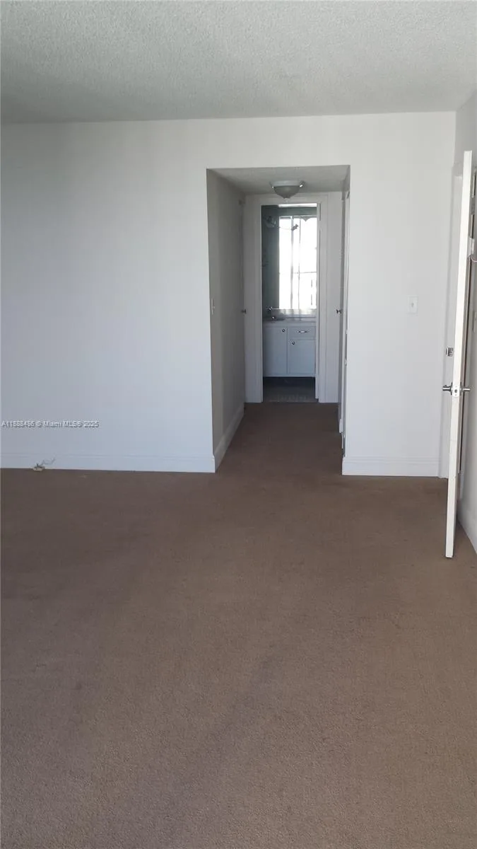 2750 NE 183rd St # 2305, Aventura, FL 33160 photo 2
