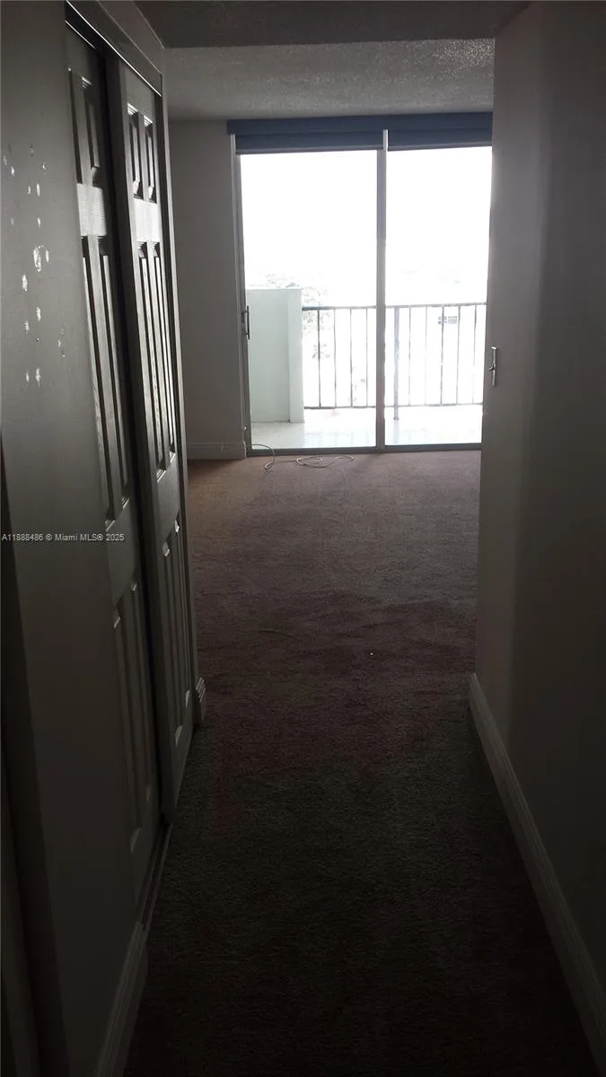 2750 NE 183rd St # 2305, Aventura, FL 33160 photo 5