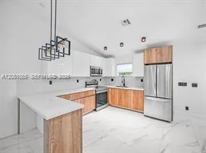 1230 NE 1st Ave # #, Fort Lauderdale, FL 33304