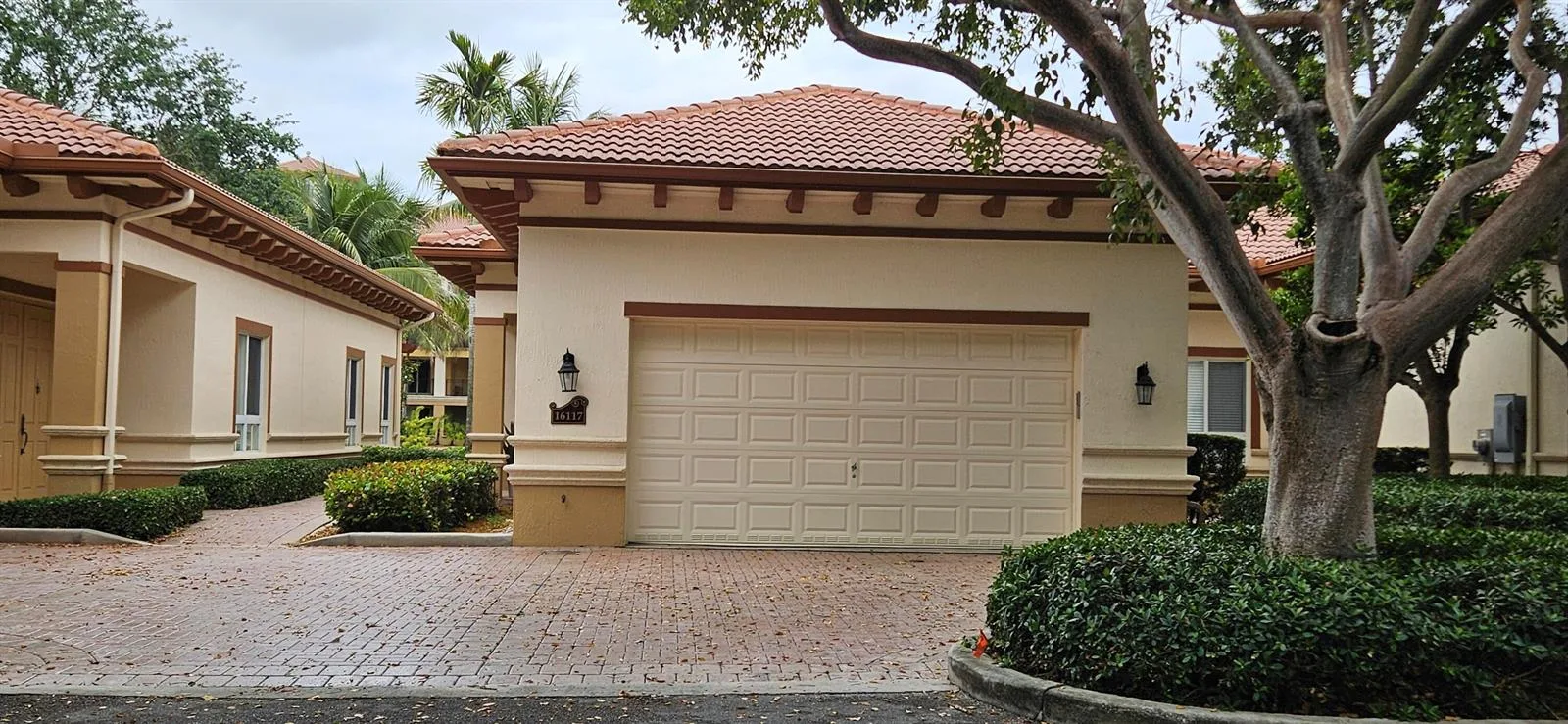 16117 Emerald Estates Drive, Weston, FL 33331