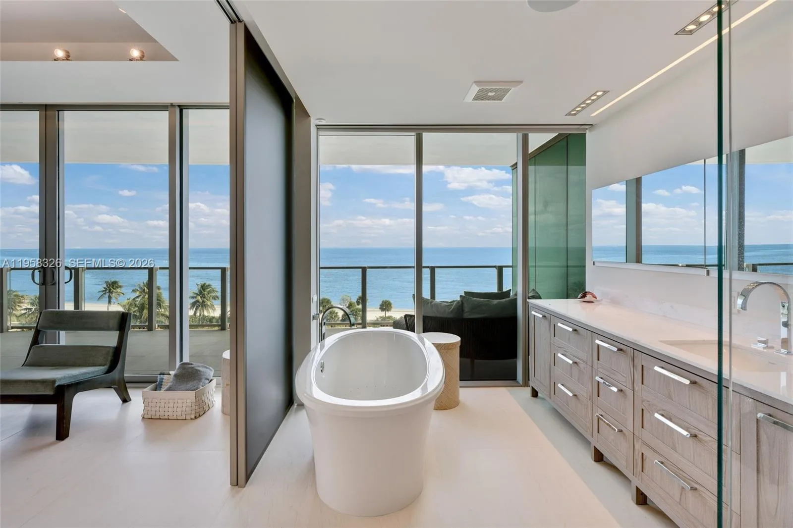 350 Ocean Dr # 701N, Key Biscayne, FL 33149 photo 10