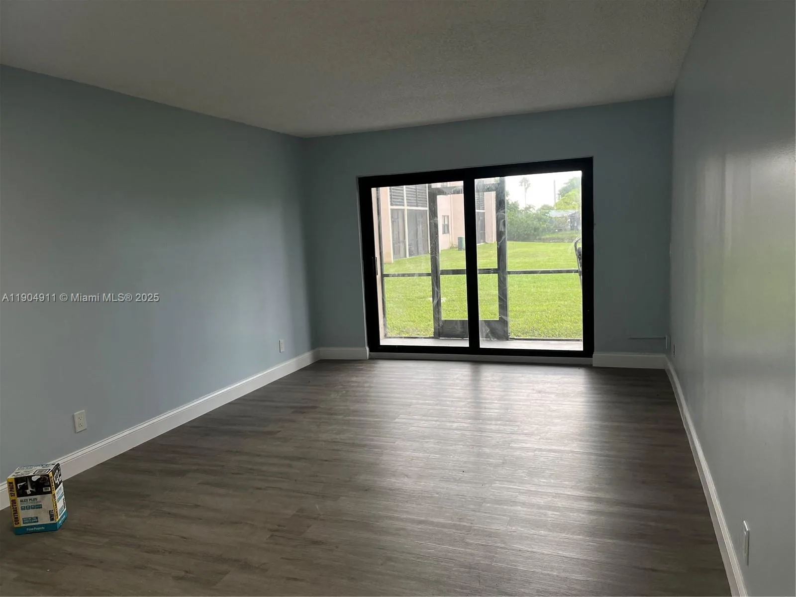 10466 Sunrise Lakes Blvd # 108, Sunrise, FL 33322 photo 3