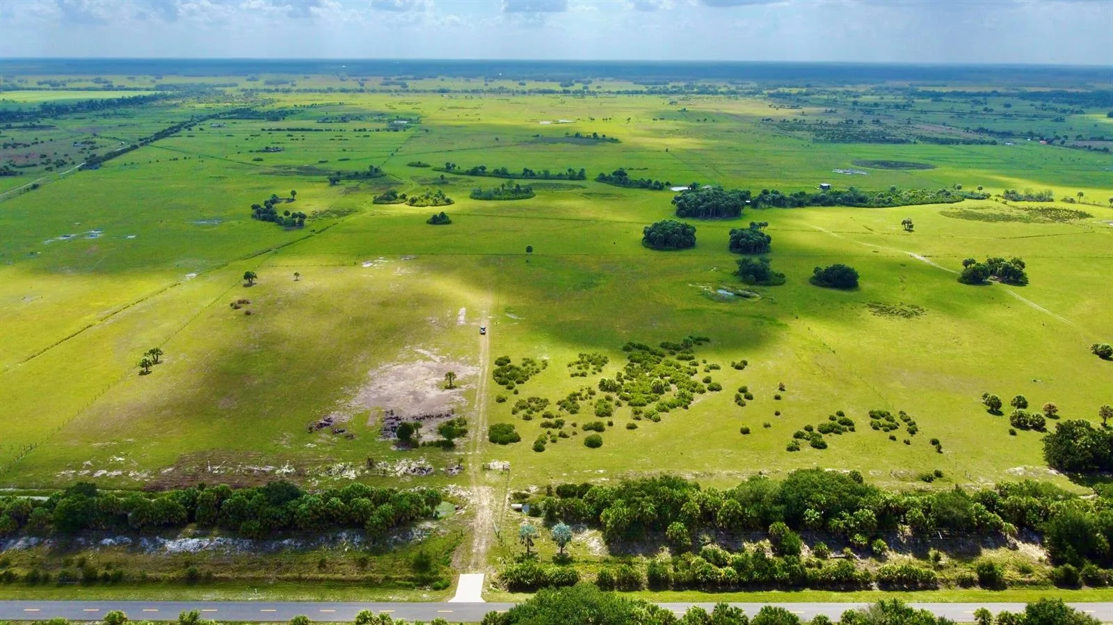 28095 NW 72nd Avenue, Okeechobee, FL 34972