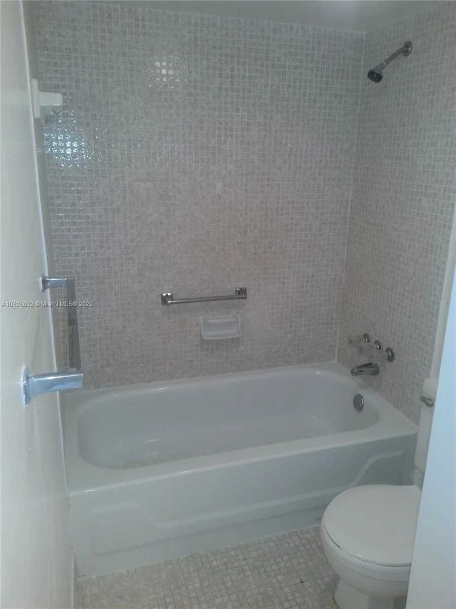 8411 Lagos De Campo Blvd # 303U, Tamarac, FL 33321 photo 5