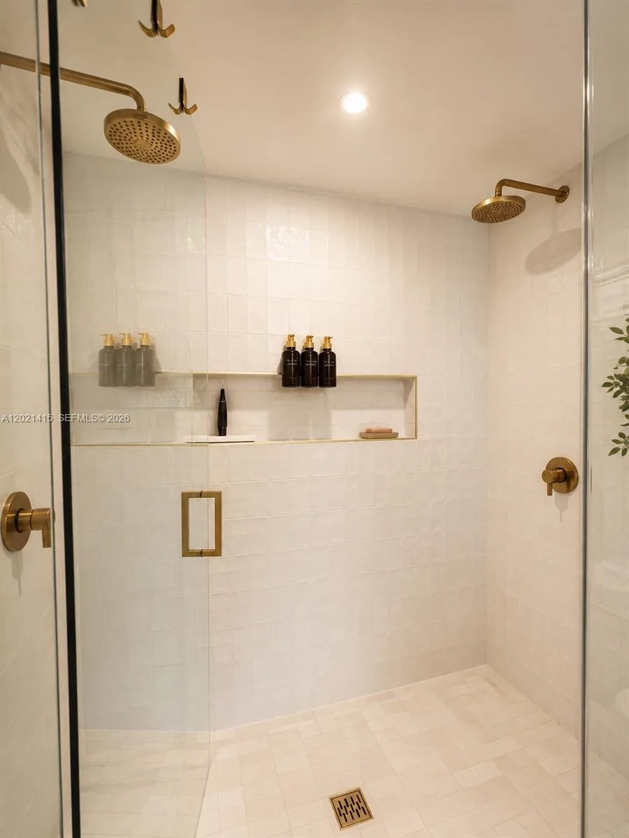 90 NE 32nd St # 903, Miami, FL 33137 photo 11