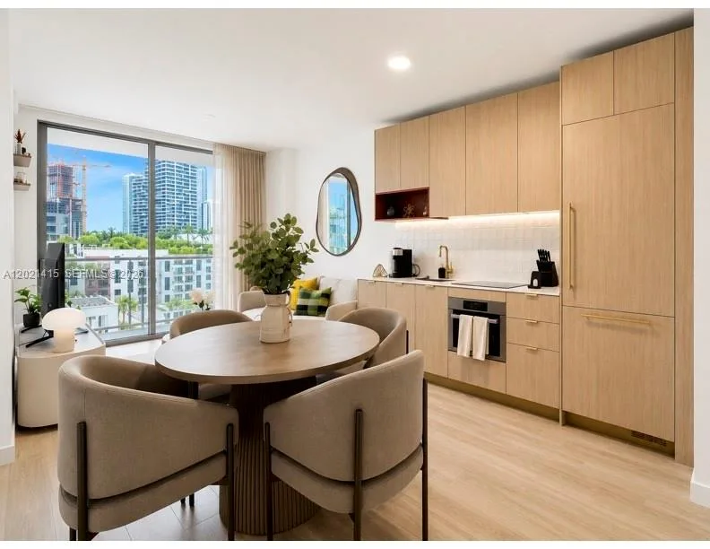 90 NE 32nd St # 903, Miami, FL 33137 photo 3
