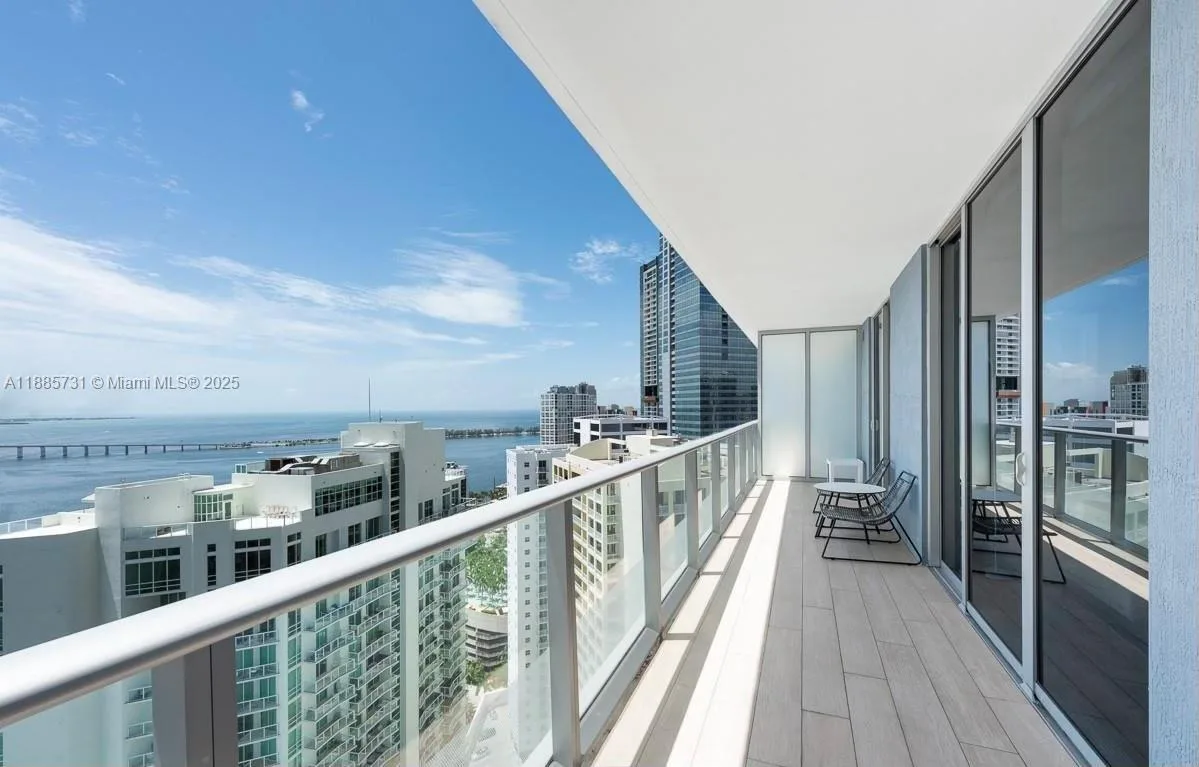 1300 Brickell Bay Dr # 3205, Miami, FL 33131 photo 12