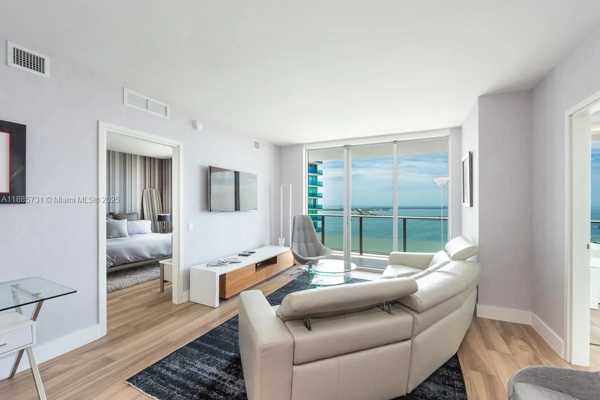 1300 Brickell Bay Dr # 3205, Miami, FL 33131 photo 2