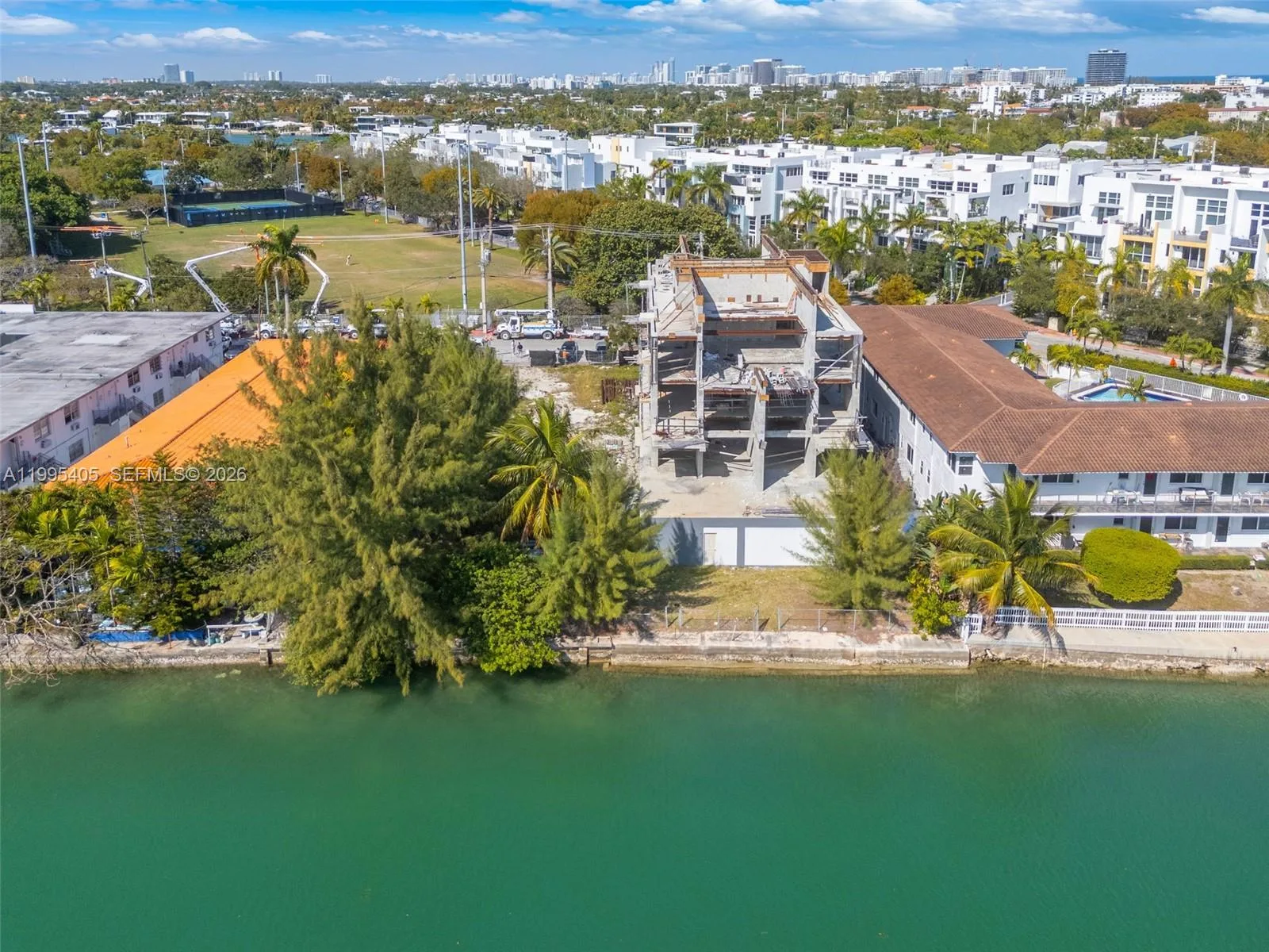 10 S Shore Dr, Miami Beach, FL 33141 photo 2