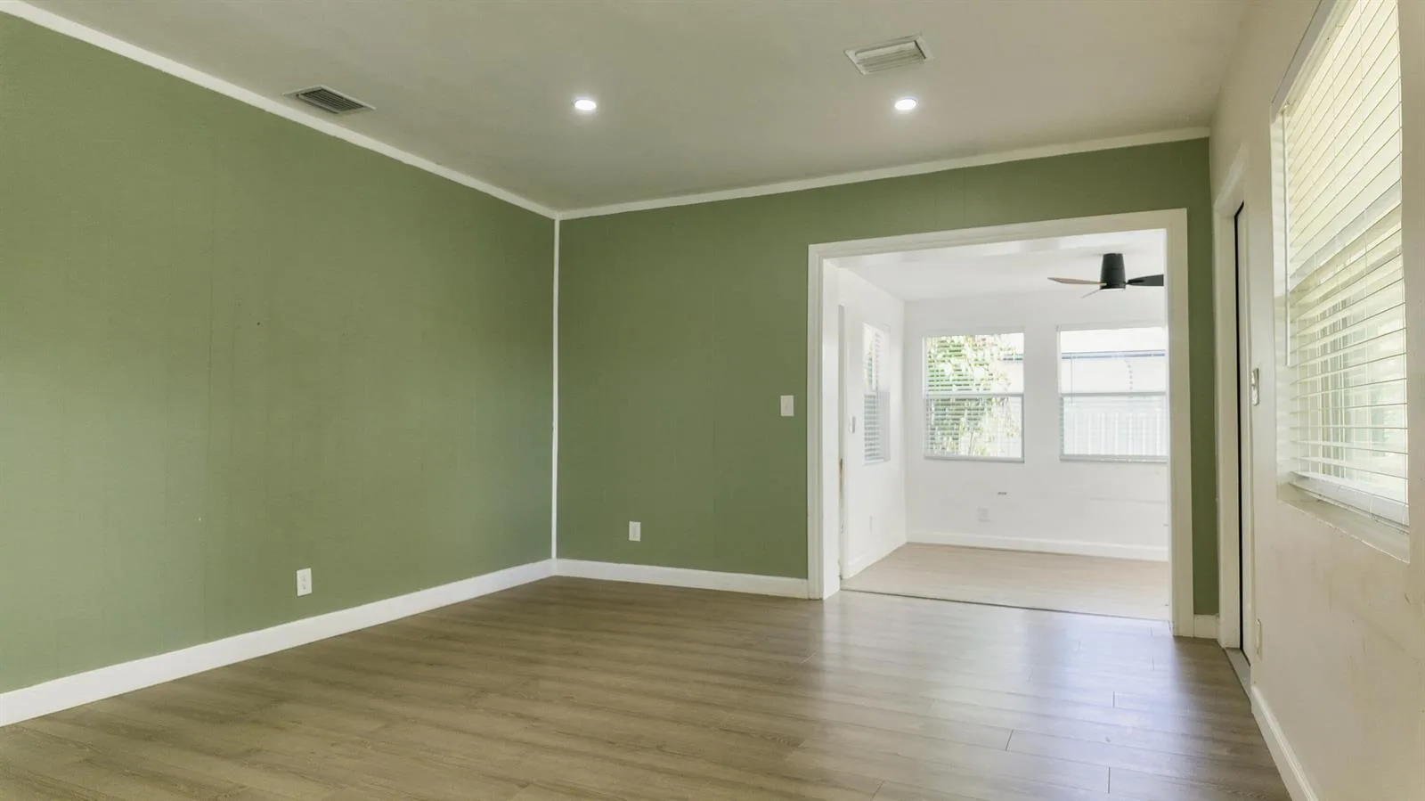 720 S 11th Street, Lantana, FL 33462 photo 2