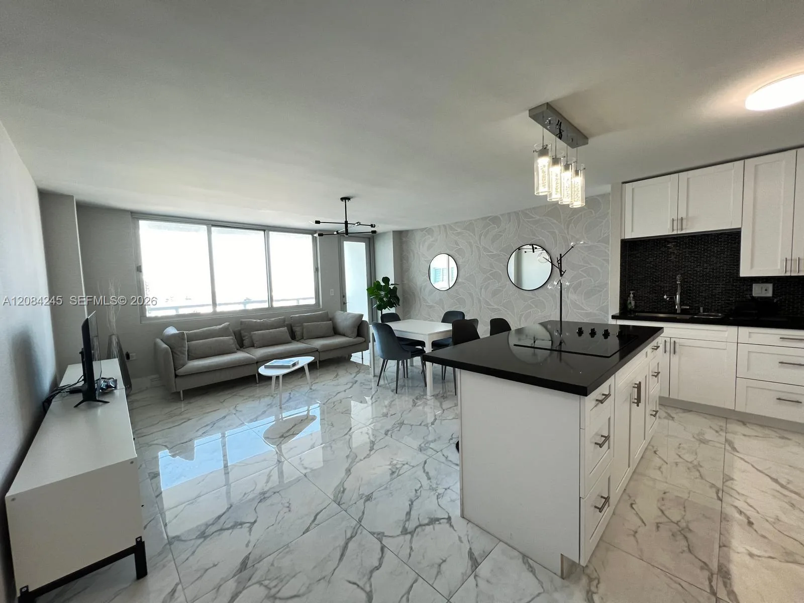 7135 Collins Ave # 1533, Miami Beach, FL 33141
