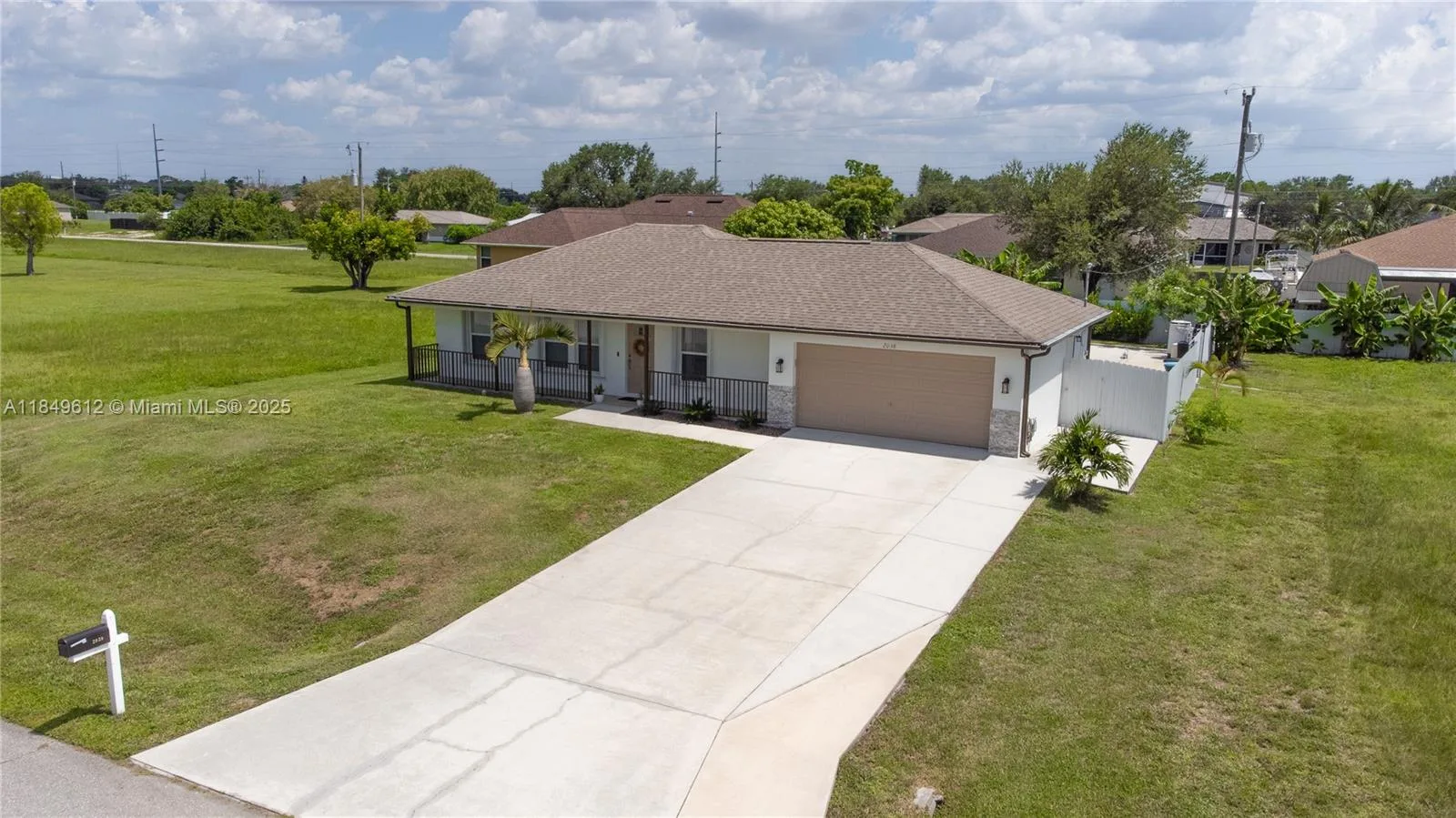 2038 NE 25th St, Cape Coral, FL 33909