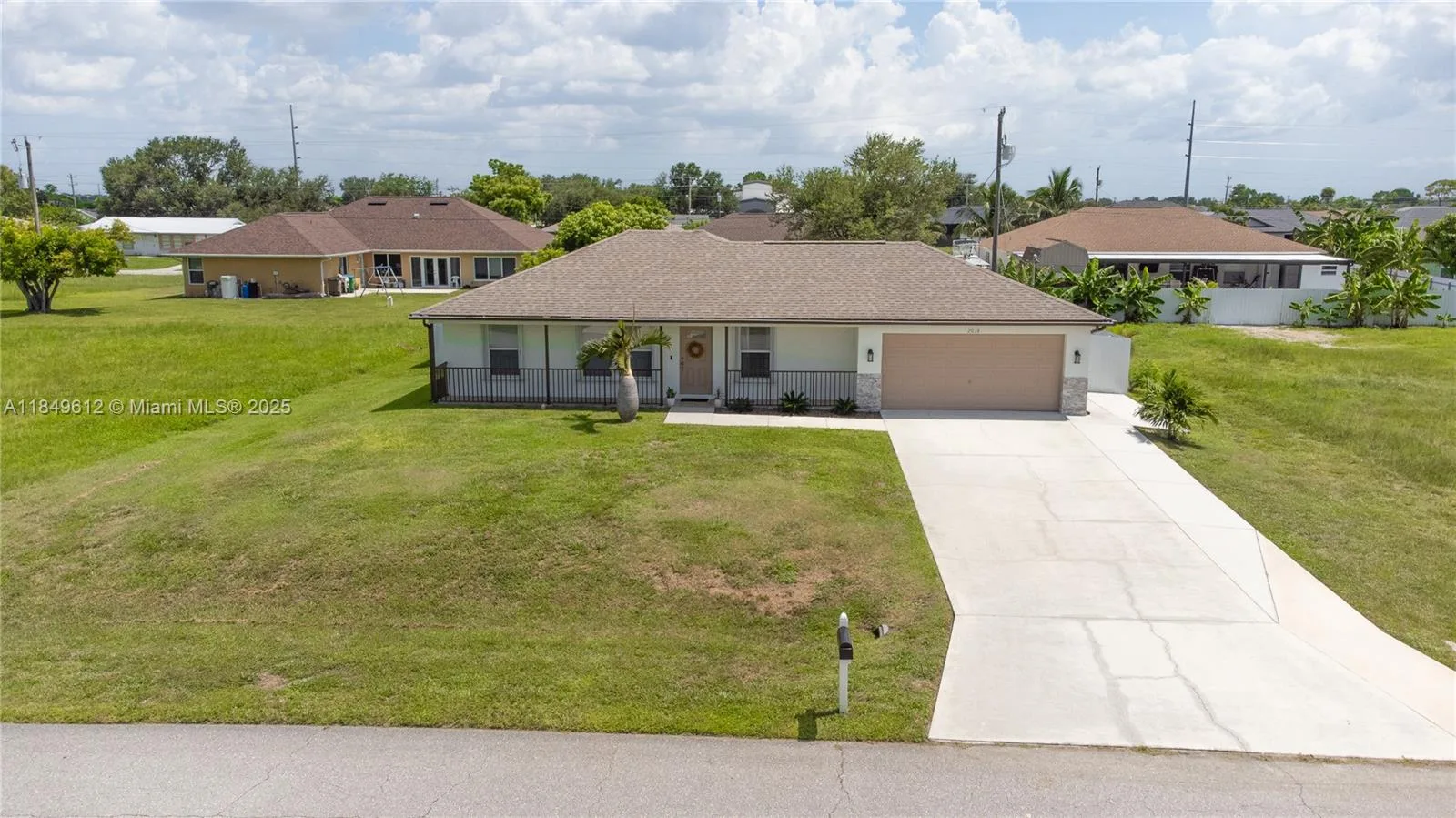 2038 NE 25th St, Cape Coral, FL 33909 photo 2
