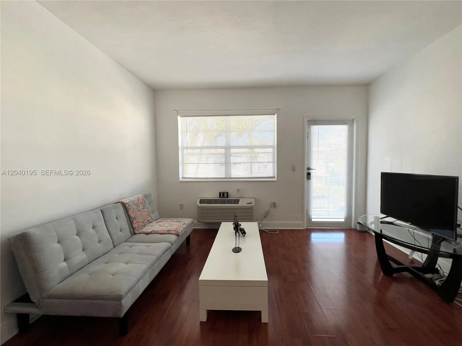 450 77th St # 6, Miami Beach, FL 33141