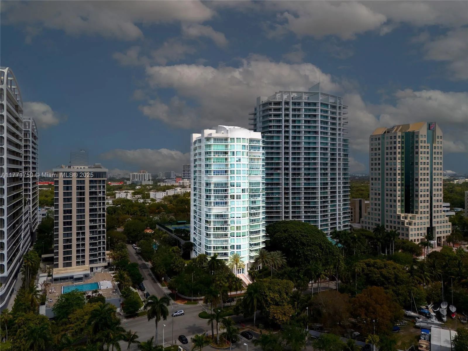 Grove Hill Tower – photo 29