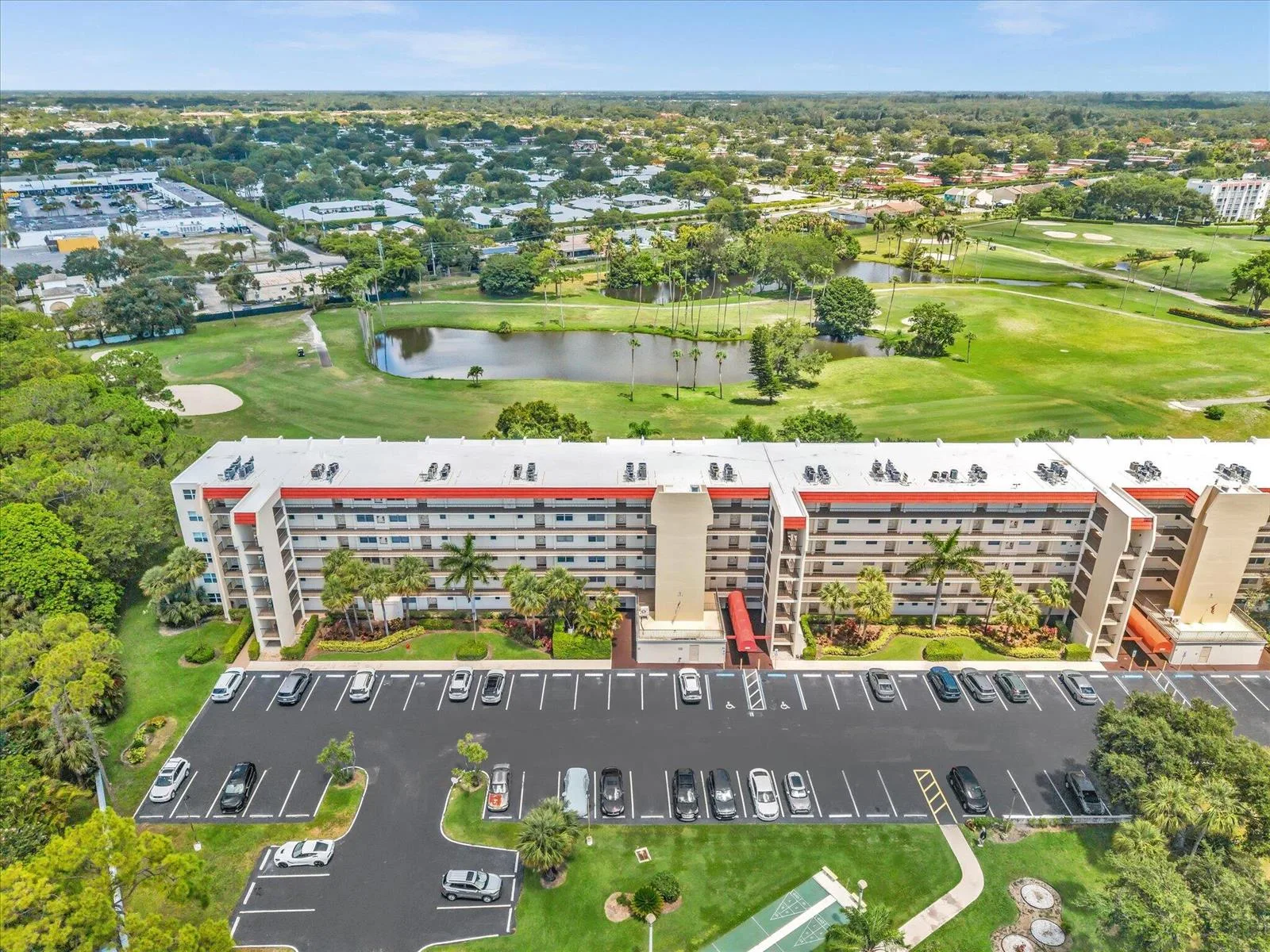 3959 Via Poinciana # 104, Lake Worth, FL 33467