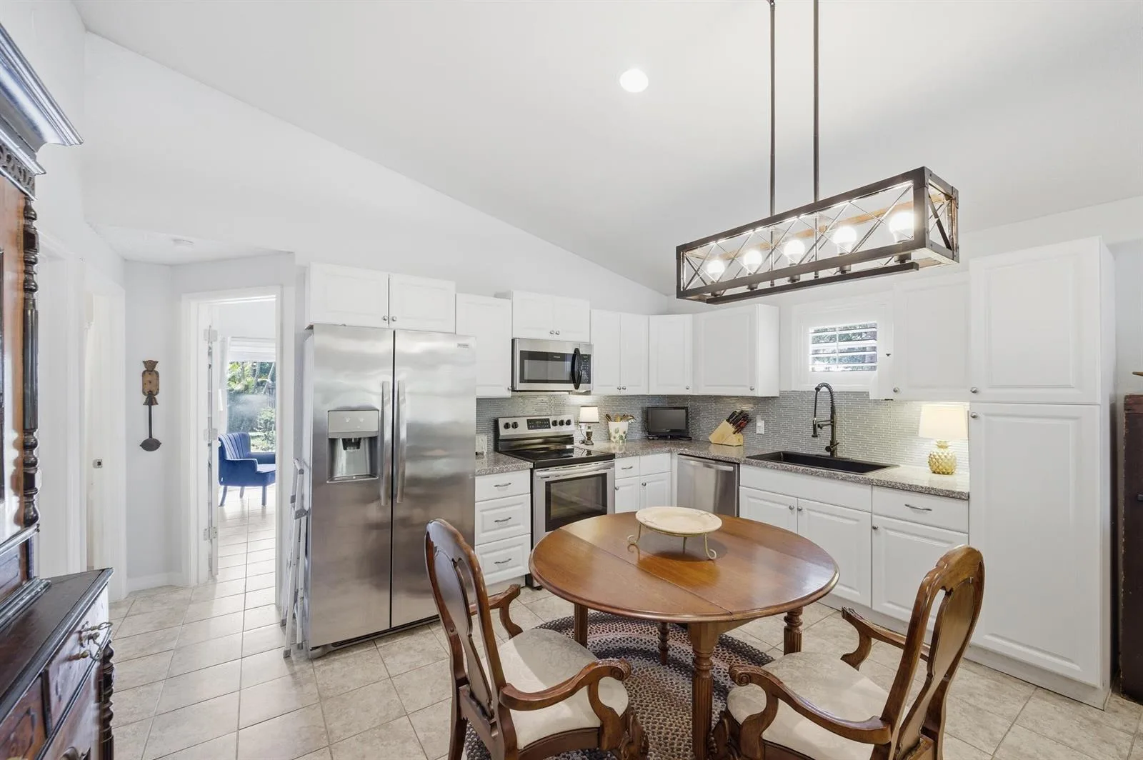 1845 SW 13th Pl Place SW, Vero Beach, FL 32962 photo 4