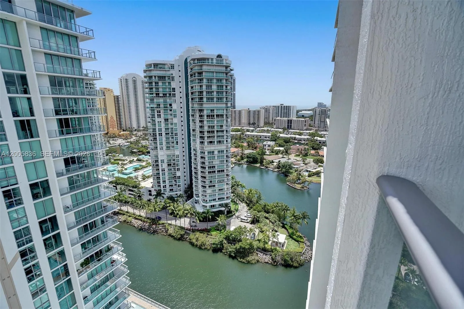 330 Sunny Isles Blvd # 5-2207, Sunny Isles Beach, FL 33160 photo 9
