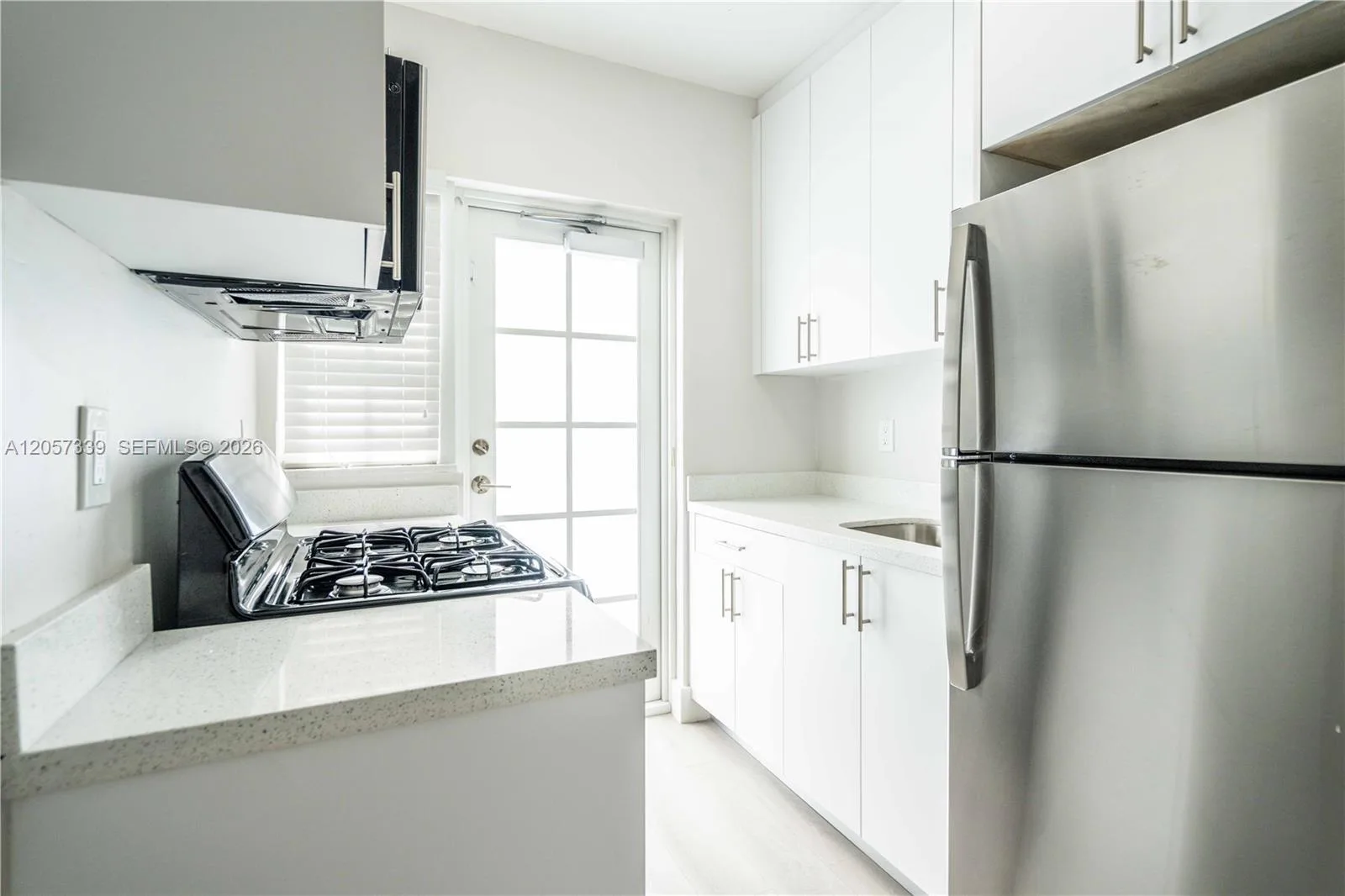 2416 Flamingo Dr # 15, Miami Beach, FL 33140 photo 8