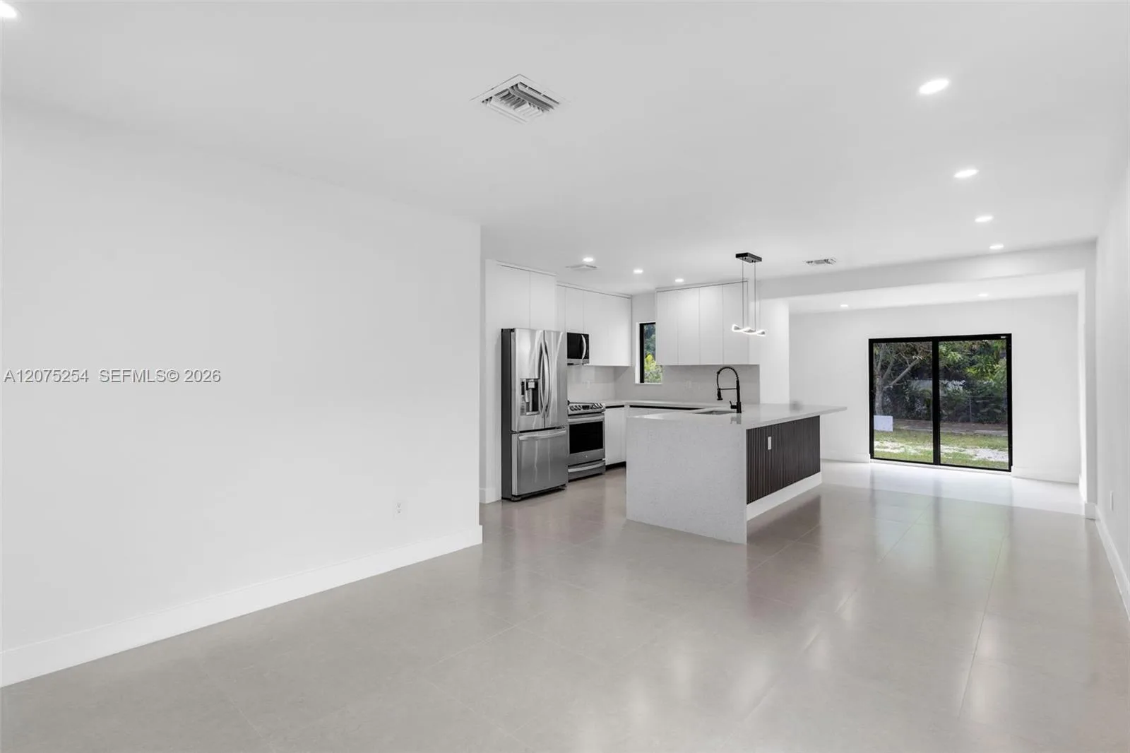 544 NW 12th St, Homestead, FL 33030 photo 7