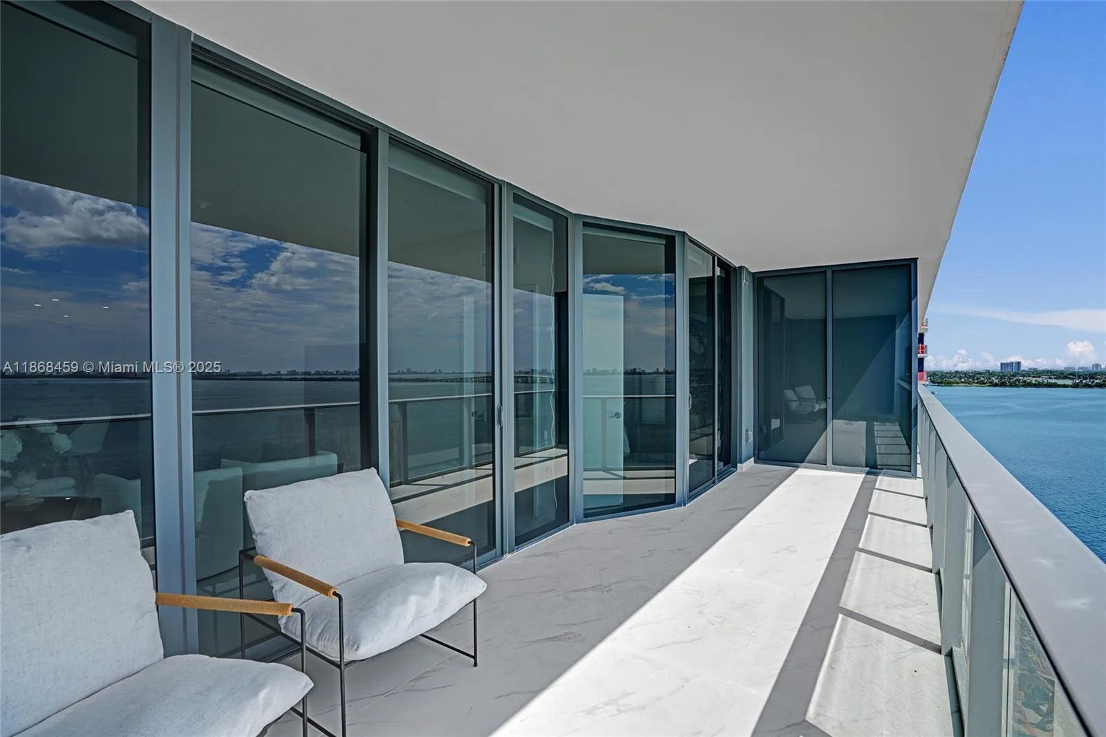 700 NE 24th St # 806, Miami, FL 33137 photo 2