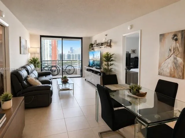 3300 NE 191st St # PH16, Aventura, FL 33180 photo 3