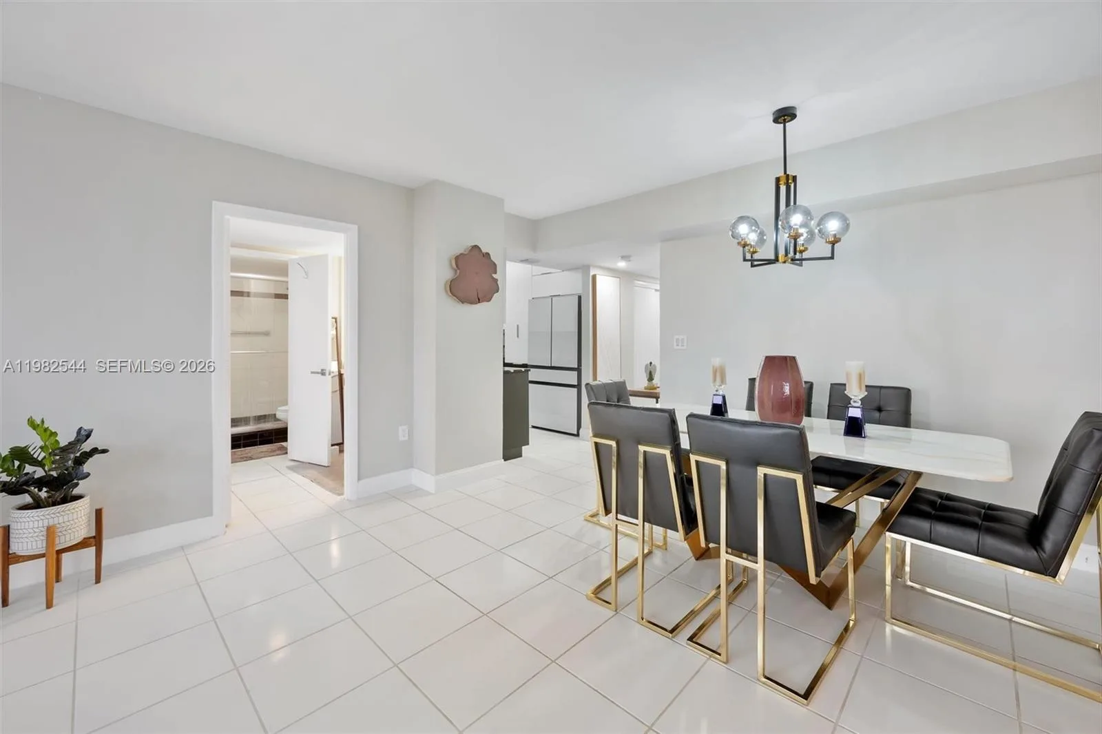 3731 N Country Club Dr # 521, Aventura, FL 33180 photo 4