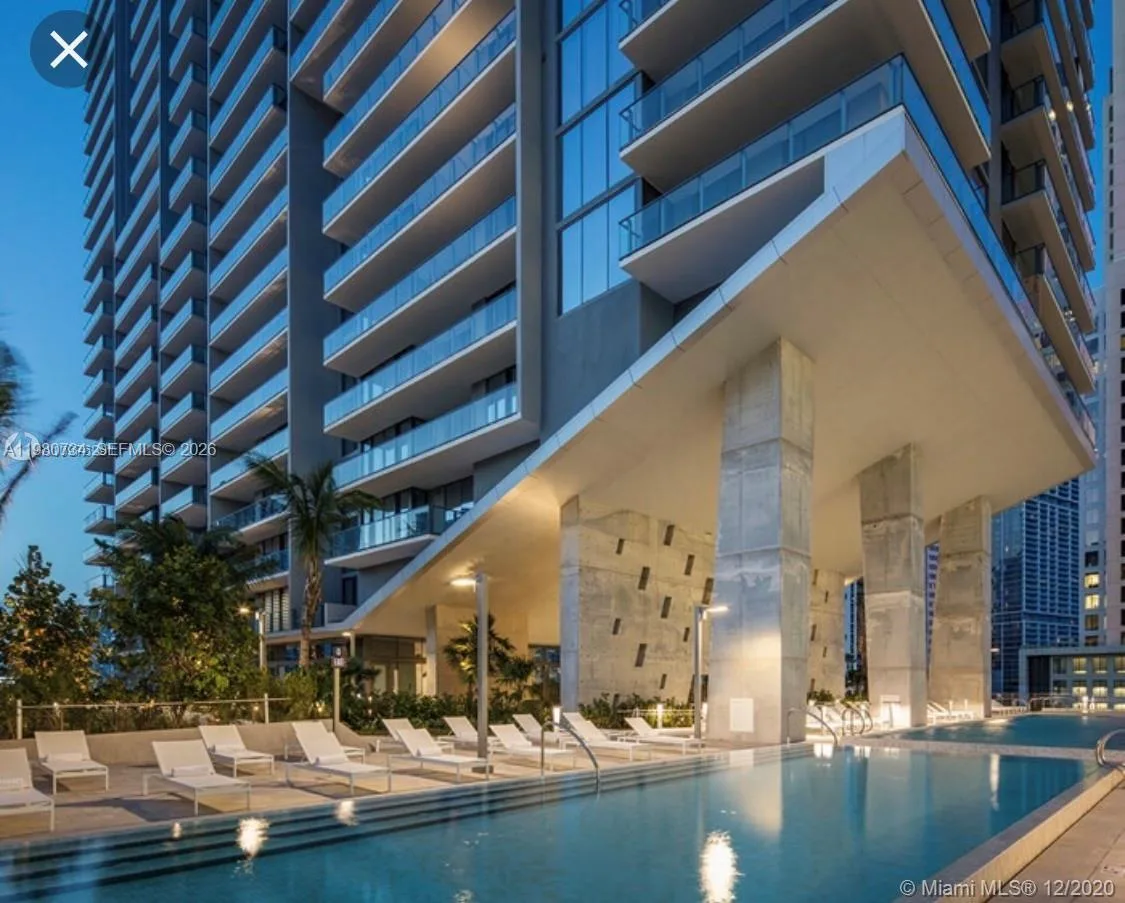 68 SE 6th St # 2511, Miami, FL 33131