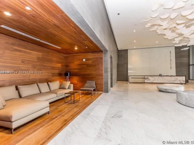 68 SE 6th St # 2511, Miami, FL 33131 photo 2