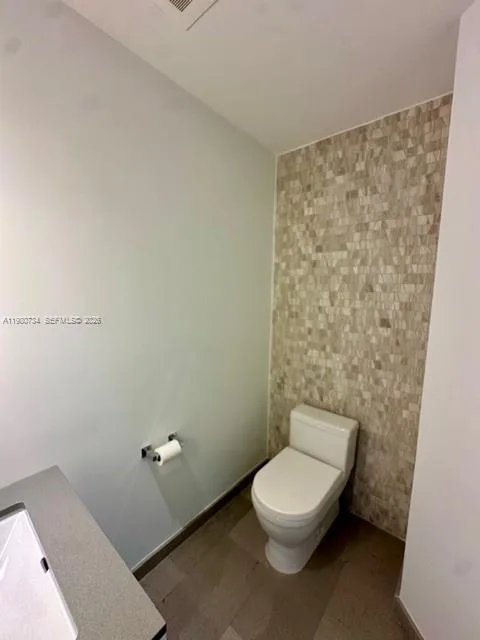 68 SE 6th St # 2511, Miami, FL 33131 photo 7
