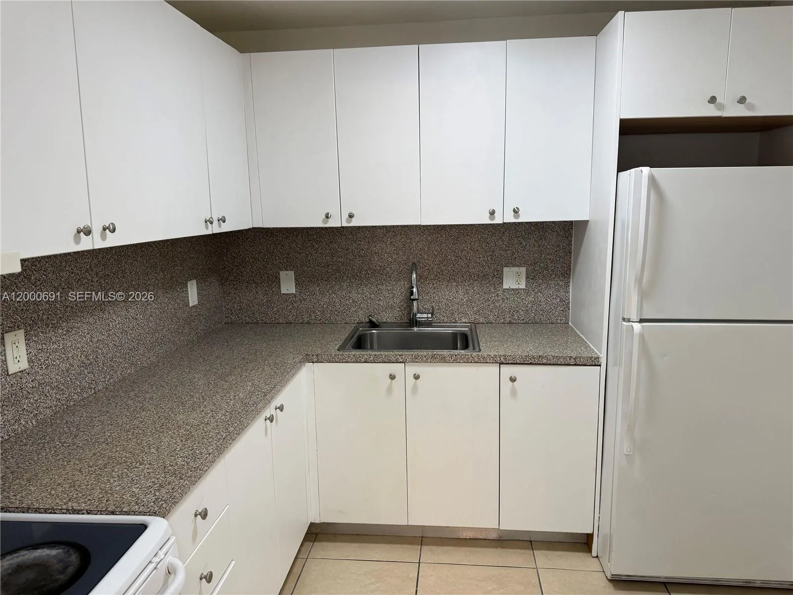 15201 NE 6th Ave # C304, Miami, FL 33162 photo 2