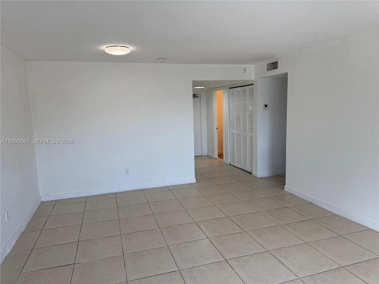 15201 NE 6th Ave # C304, Miami, FL 33162 photo 3