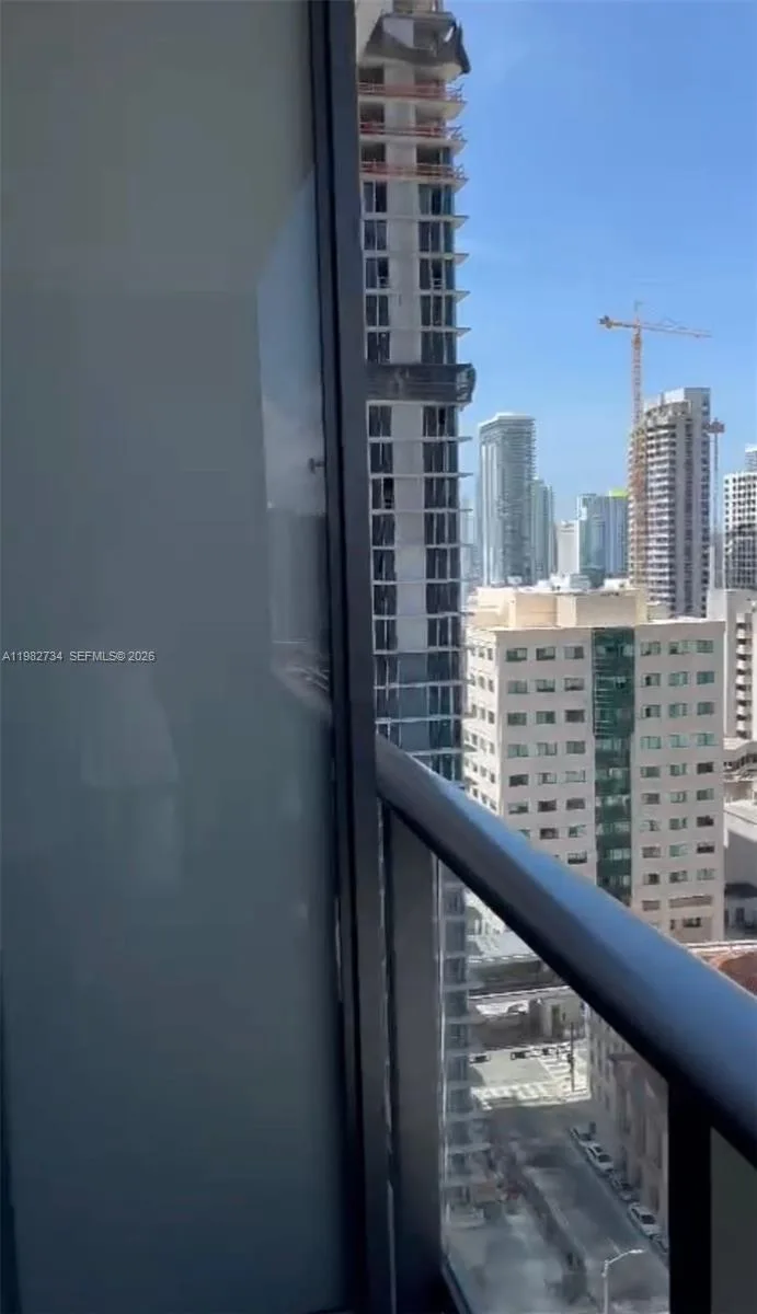 159 NE 6th St # 1804, Miami, FL 33132 photo 7