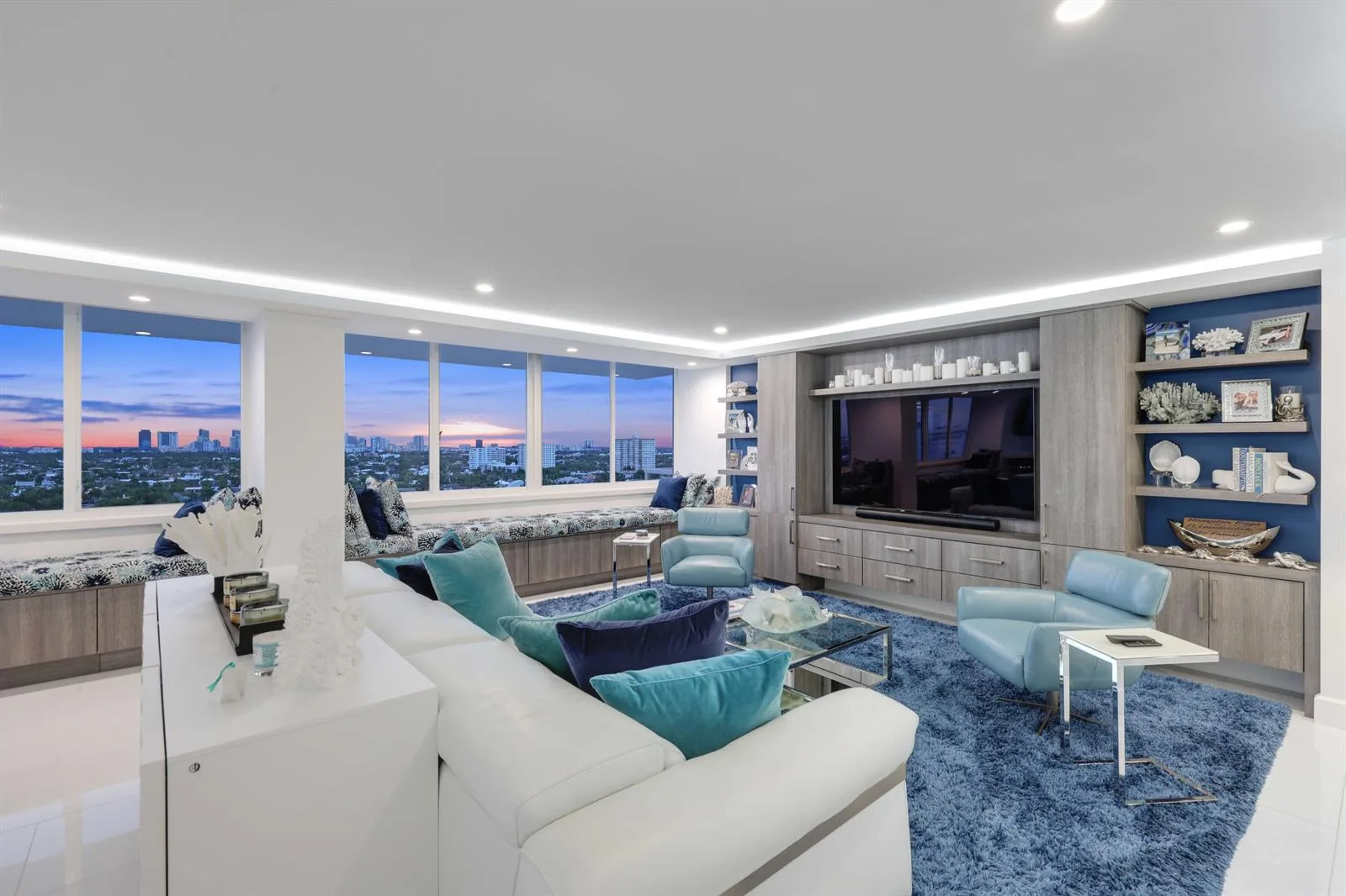 545 S FORT LAUDERDALE BEACH Boulevard # 1703/1704, Fort Lauderdale, FL 33304 — zdjęcie 2
