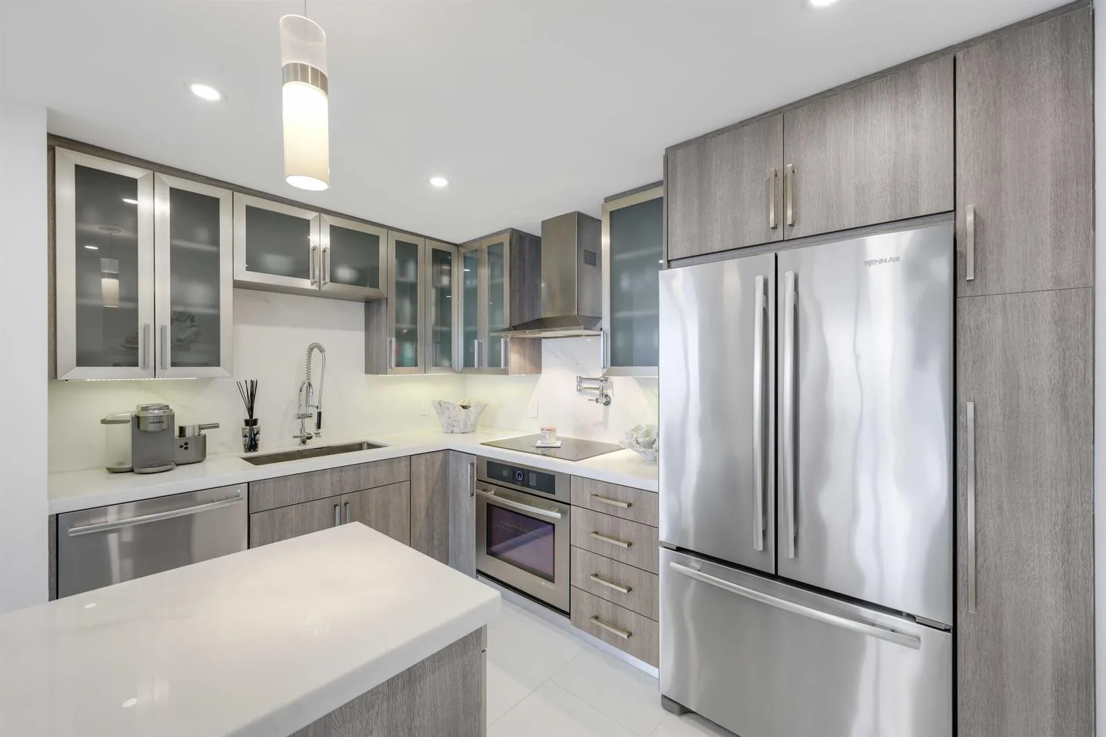 545 S FORT LAUDERDALE BEACH Boulevard # 1703/1704, Fort Lauderdale, FL 33304 photo 8