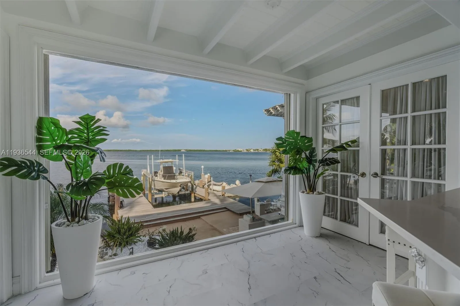 16 North Dr, Key Largo, FL 33037