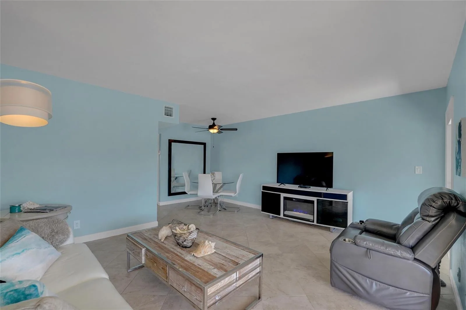 2864 NE 33rd Court # 105, Fort Lauderdale, FL 33306 photo 9