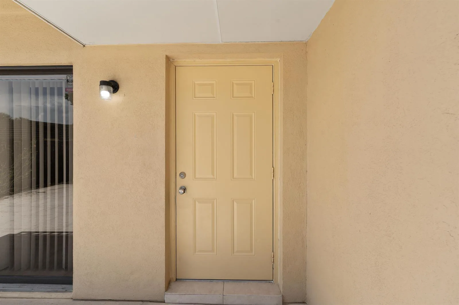 915 9th Way, West Palm Beach, FL 33407 photo 4