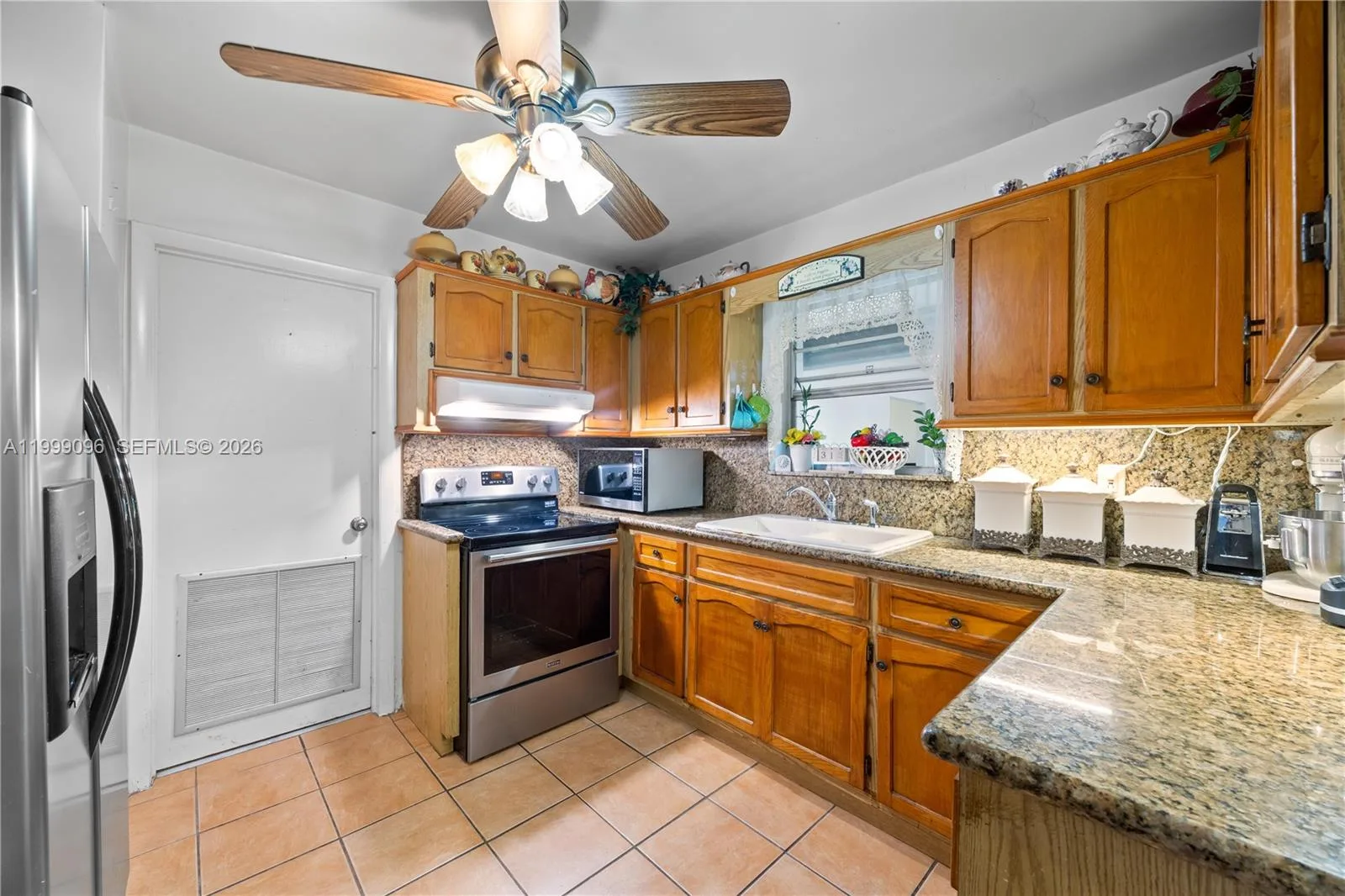11298 NW 21st Ct, Miami, FL 33167 photo 12